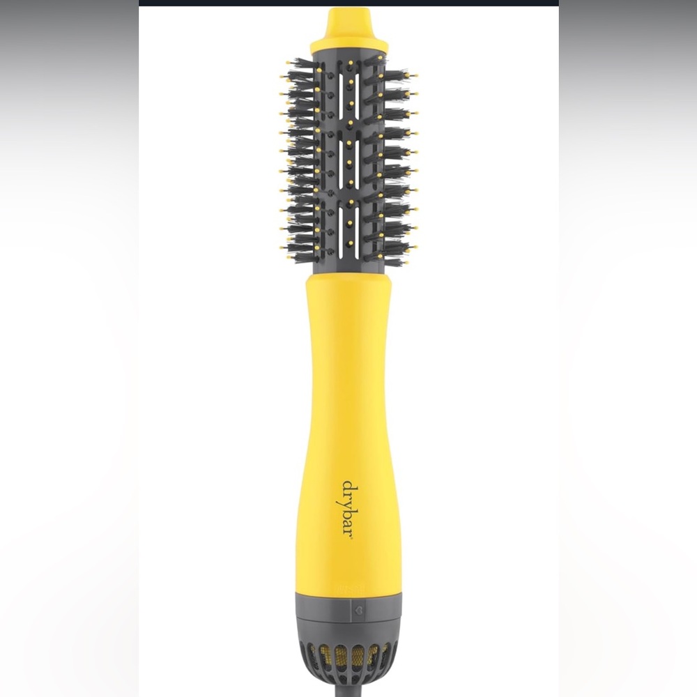 COPY - NIB Drybar Half Shot Small Round Blow-Dryer Brush